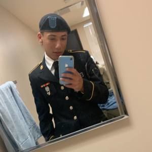 Meet your Posher, Trey